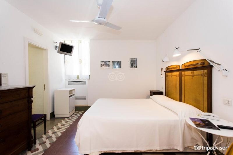 La Moresca Hotel Marina di Ragusa Exterior foto